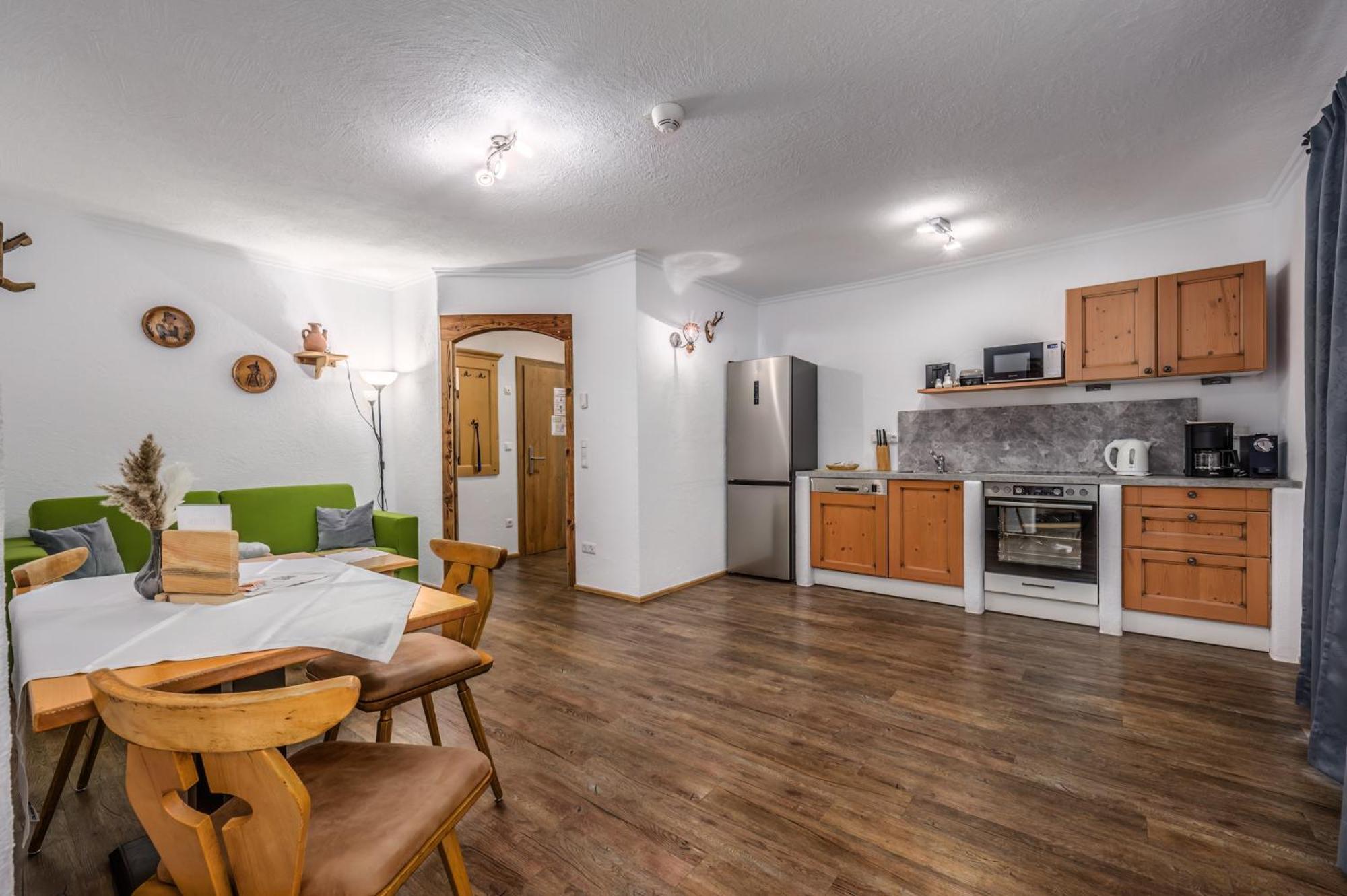 וורפנוונג Das Eulersberg Apartments & Chalets מראה חיצוני תמונה